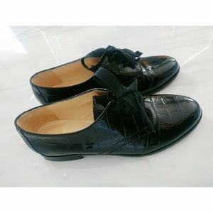 Kate Spade black oxford